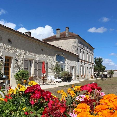 Bed and Breakfast Logis De L'Arceau Celles  Exterior foto