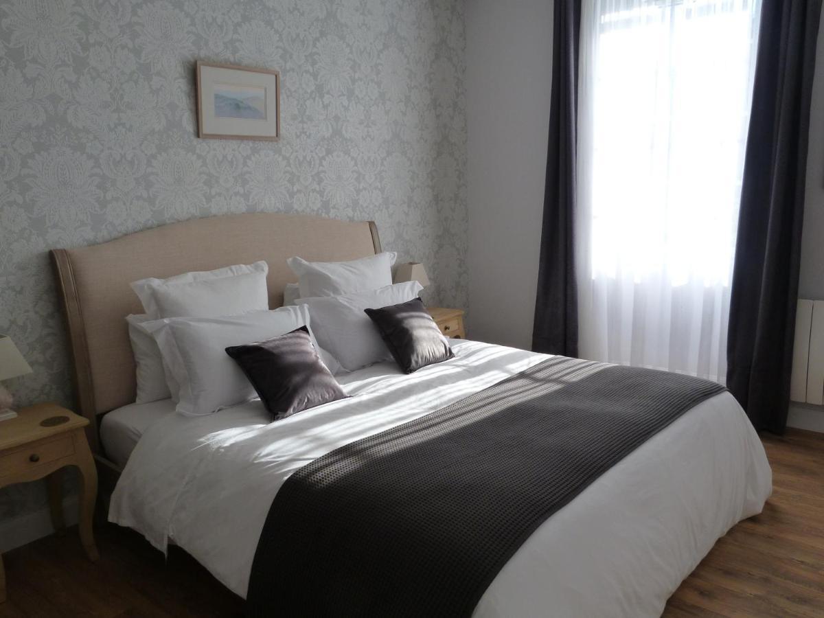 Bed and Breakfast Logis De L'Arceau Celles  Exterior foto