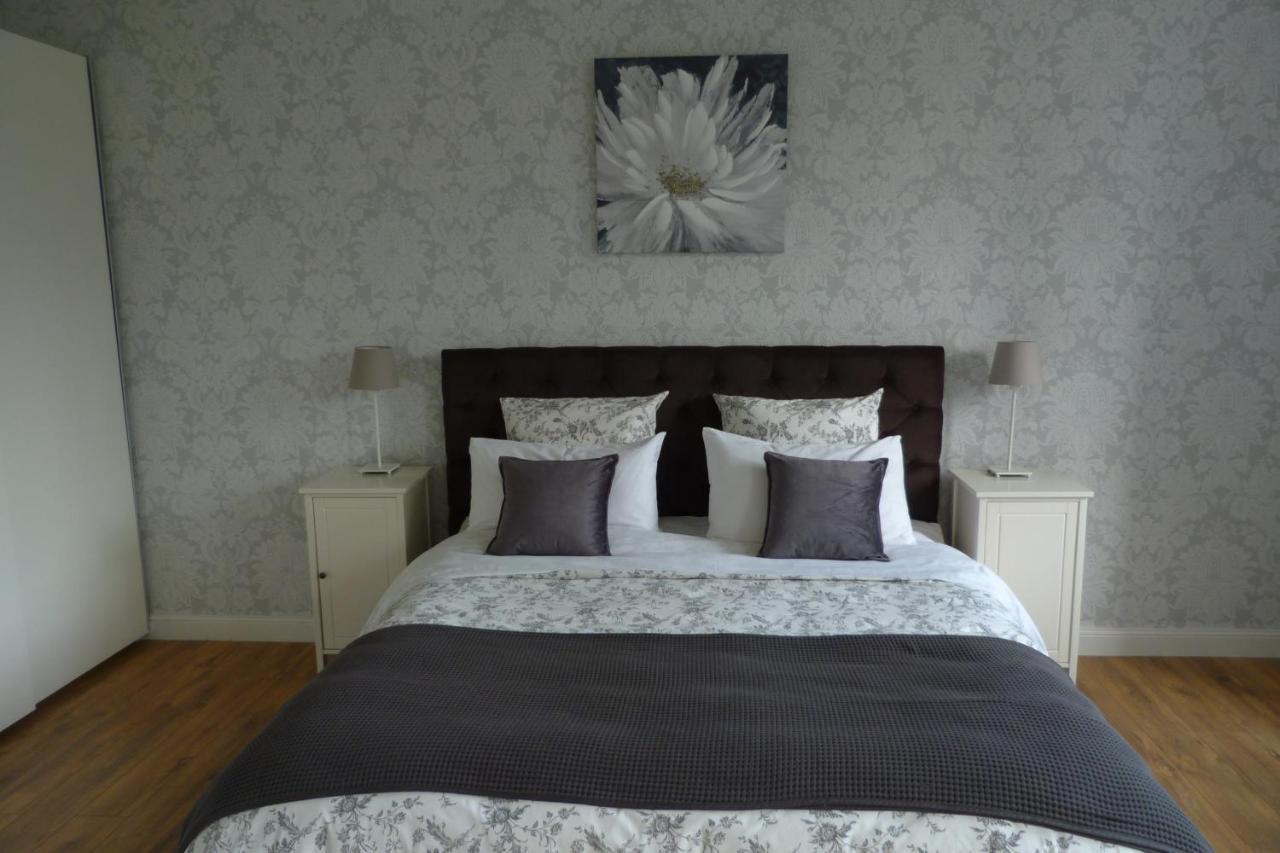 Bed and Breakfast Logis De L'Arceau Celles  Exterior foto