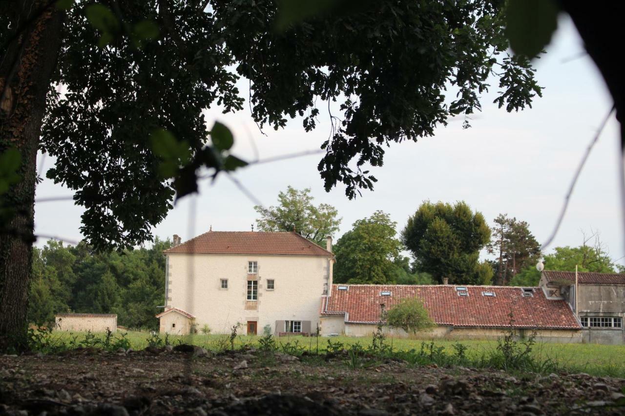 Bed and Breakfast Logis De L'Arceau Celles  Exterior foto
