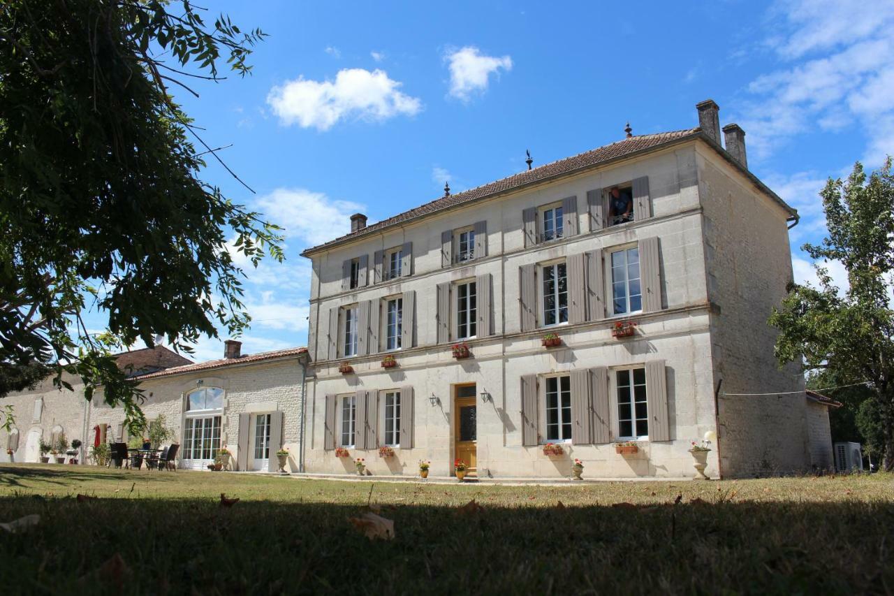 Bed and Breakfast Logis De L'Arceau Celles  Exterior foto