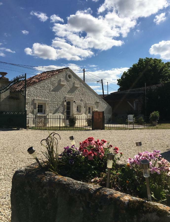 Bed and Breakfast Logis De L'Arceau Celles  Exterior foto