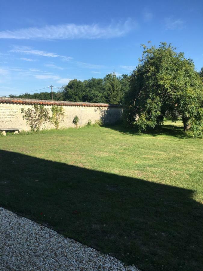 Bed and Breakfast Logis De L'Arceau Celles  Exterior foto