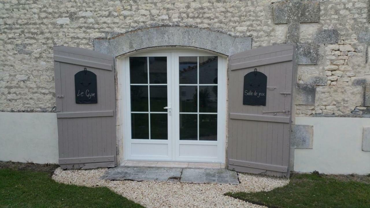 Bed and Breakfast Logis De L'Arceau Celles  Exterior foto